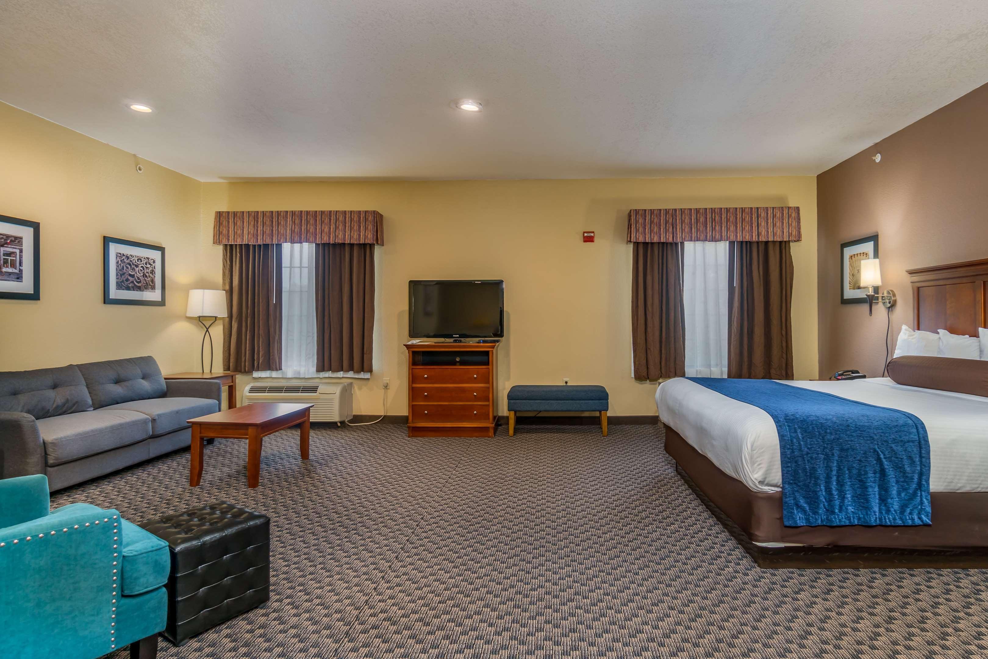 Best Western Plus Shamrock Inn & Suites Ngoại thất bức ảnh