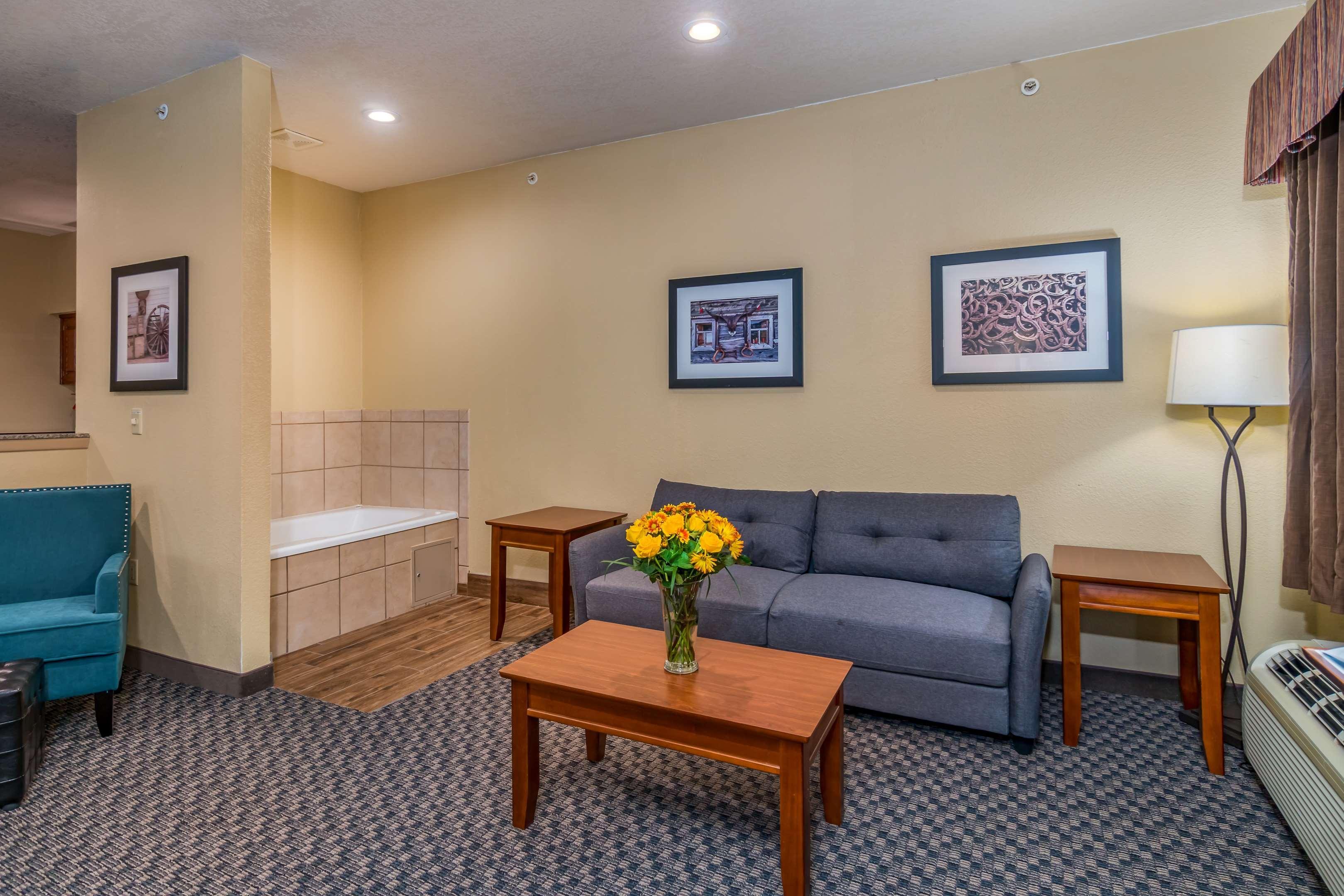 Best Western Plus Shamrock Inn & Suites Ngoại thất bức ảnh
