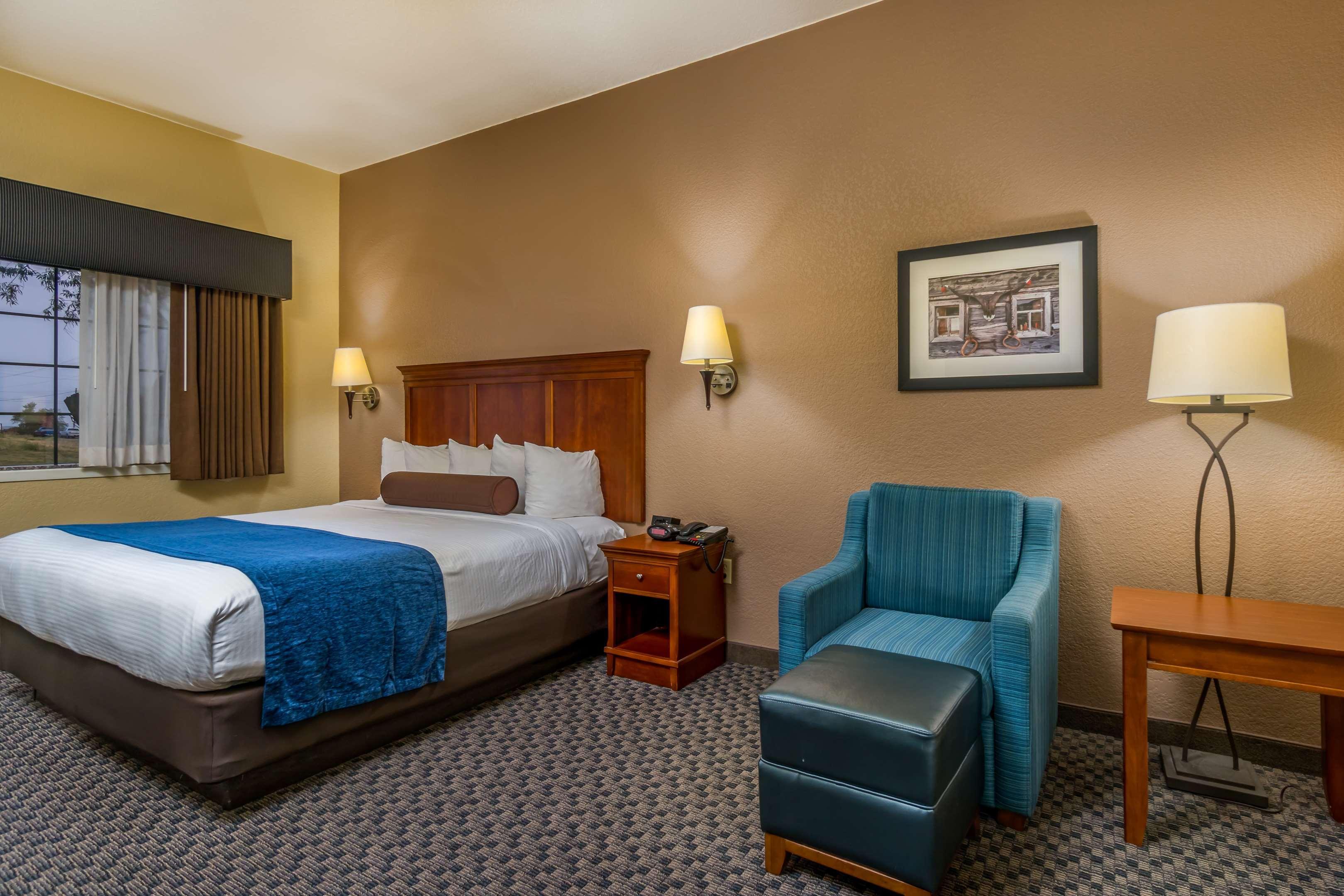 Best Western Plus Shamrock Inn & Suites Ngoại thất bức ảnh
