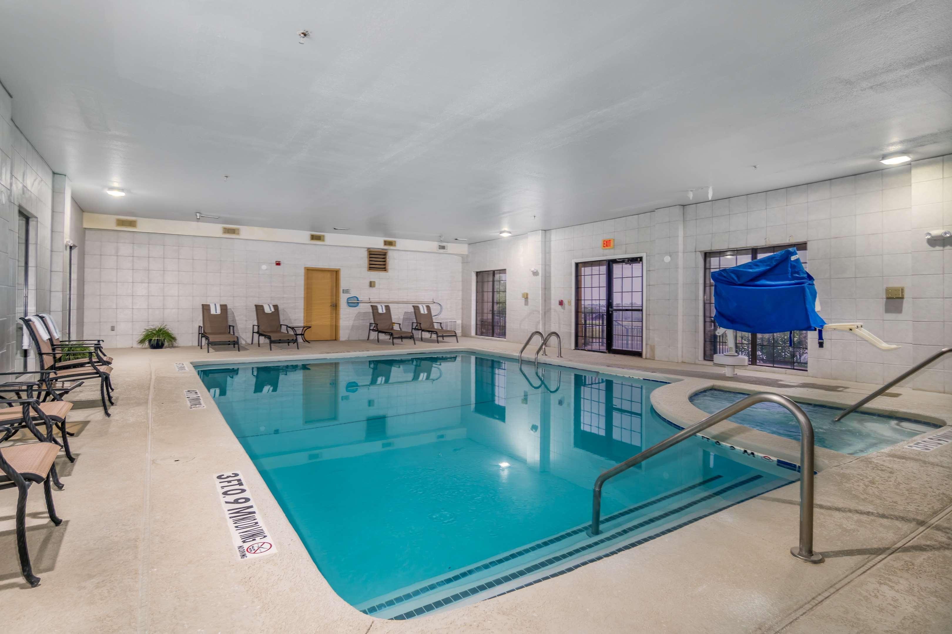 Best Western Plus Shamrock Inn & Suites Ngoại thất bức ảnh